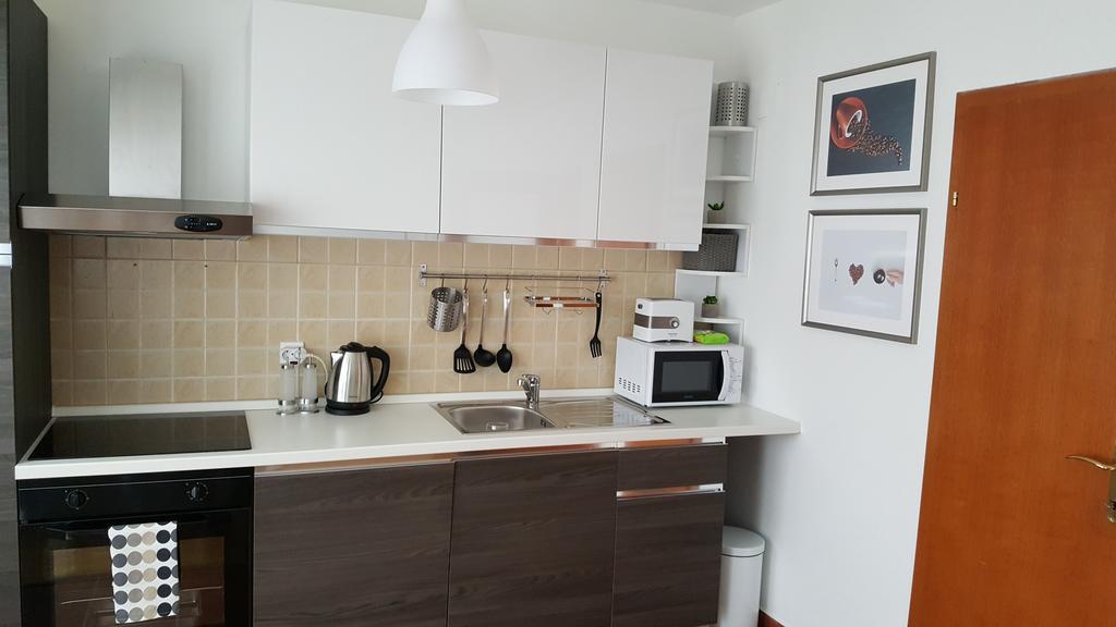 Apartment Roko Ossero Esterno foto